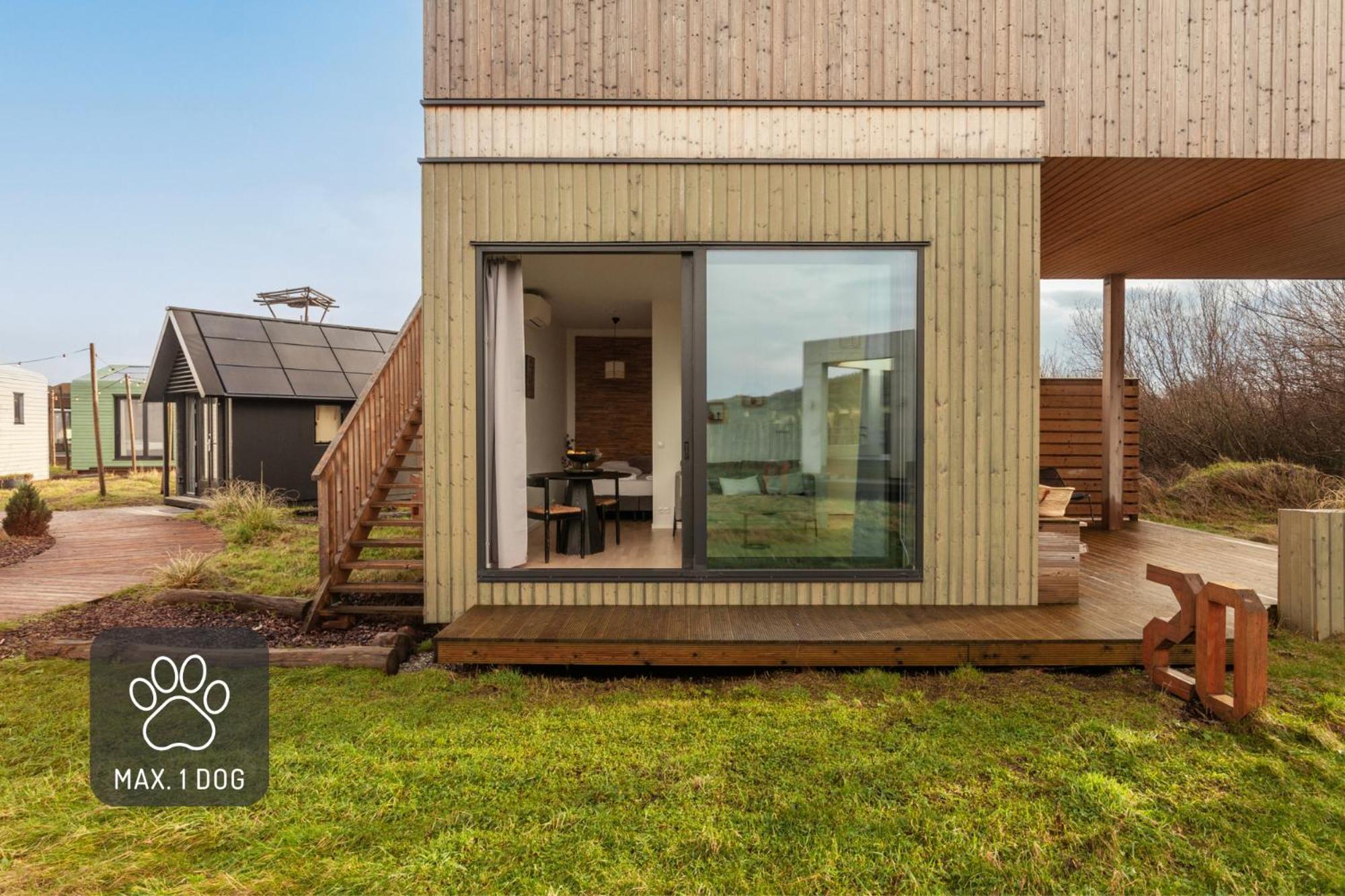 Basecamp Tiny House Eco-Resort Ijmuiden IJmuiden Kültér fotó